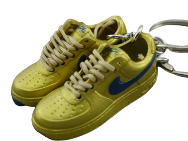 mini 3D sneaker keychains Air Force 1 low - Gold - Sneakers Passion