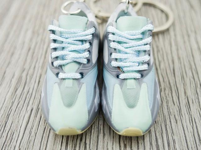Mini Sneaker Keychains YZY - Inertia - Sneakers Passion