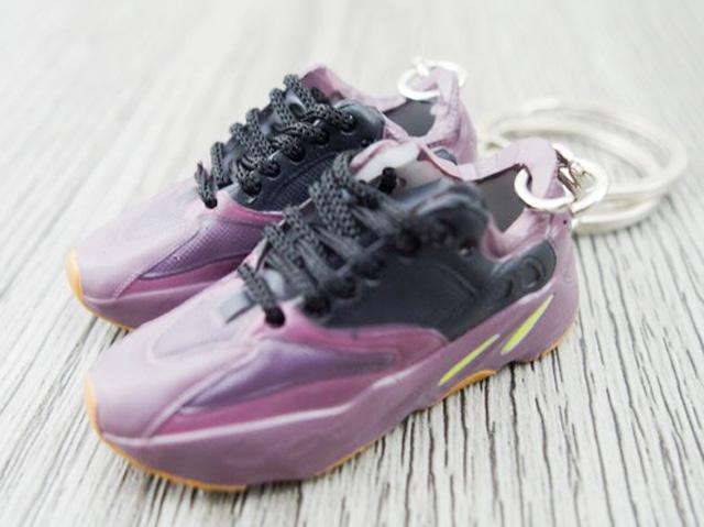 Mini Sneaker Keychains YZY 700 - MAUVE with black laces - Sneakers Passion