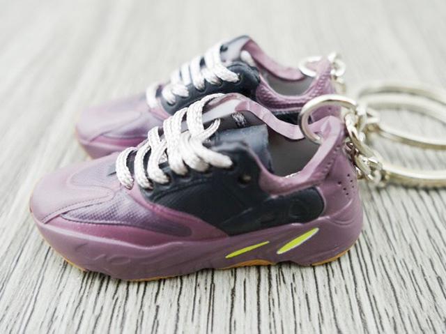 Mini Sneaker Keychains YZY 700 - MAUVE with white laces - Sneakers Passion