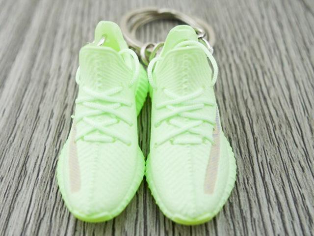 Mini Sneaker Keychains YZY V.2 - GLOW - Sneakers Passion