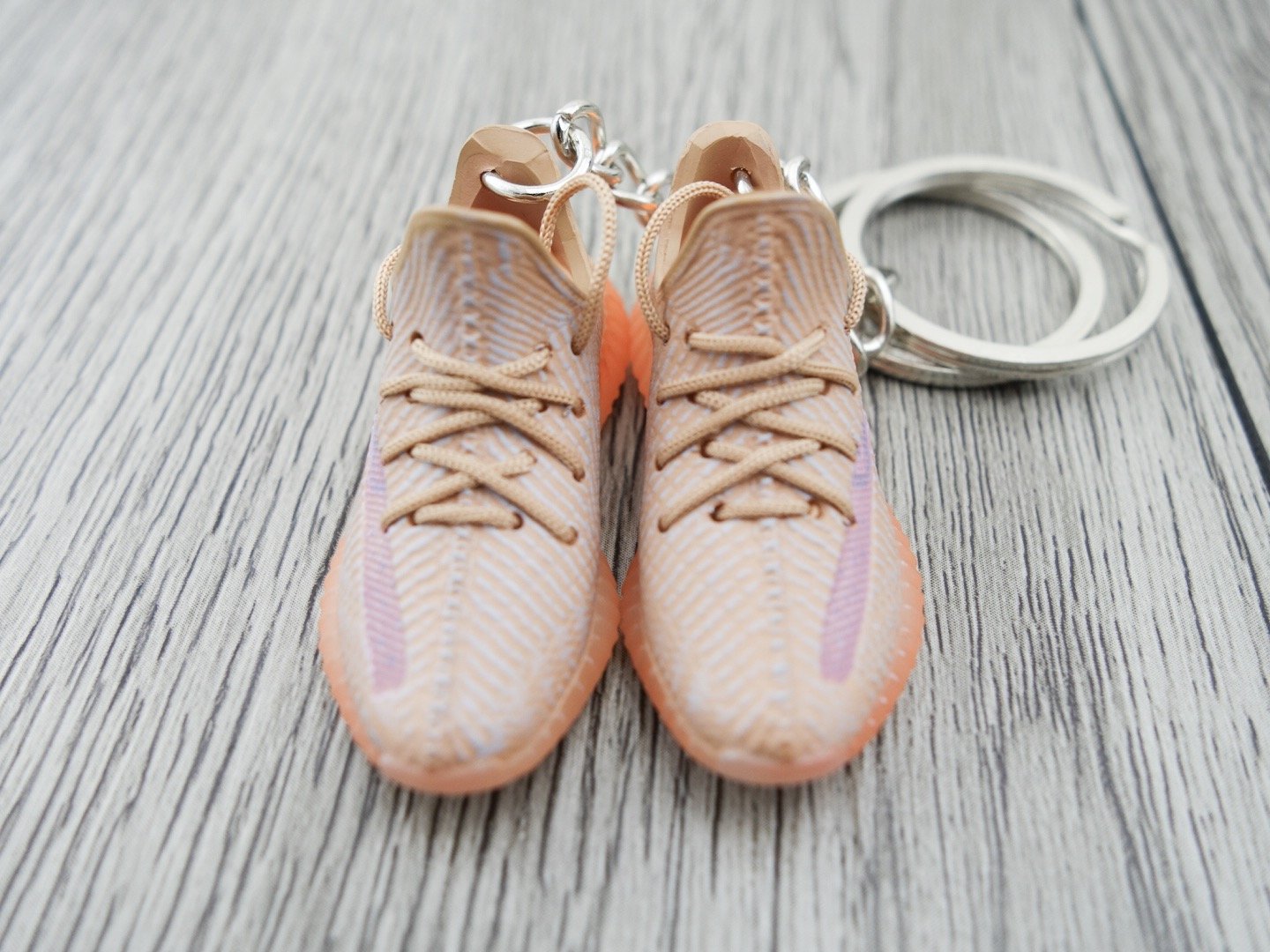 Mini Sneaker Keychains YZY - CLAY - Sneakers Passion