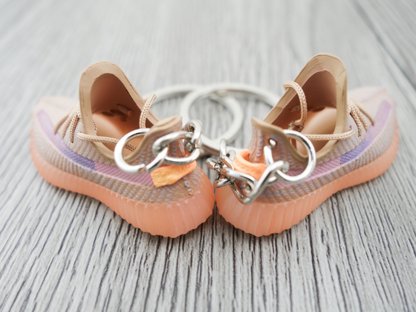 Mini Sneaker Keychains YZY - CLAY - Sneakers Passion