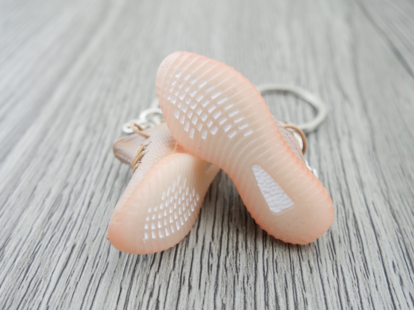 Mini Sneaker Keychains YZY - CLAY - Sneakers Passion