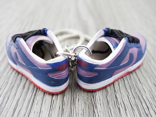 Mini sneaker keychain 3D Dunk Lo - Lila Blue Red - Sneakers Passion