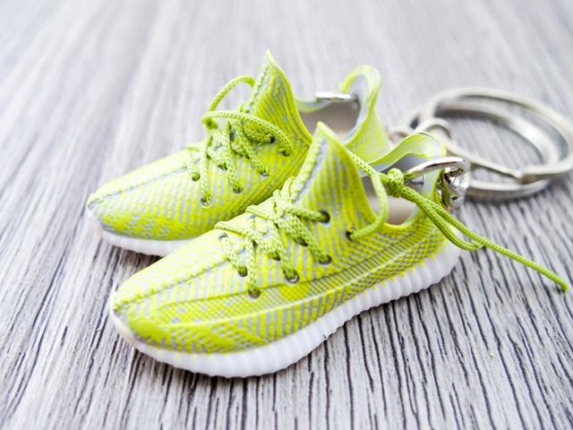 Mini Sneaker Keychains YZY Antila - Sneakers Passion
