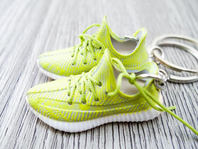 Mini Sneaker Keychains YZY Antila - Sneakers Passion