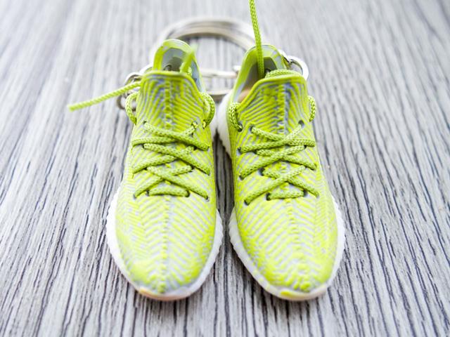 Mini Sneaker Keychains YZY Antila - Sneakers Passion