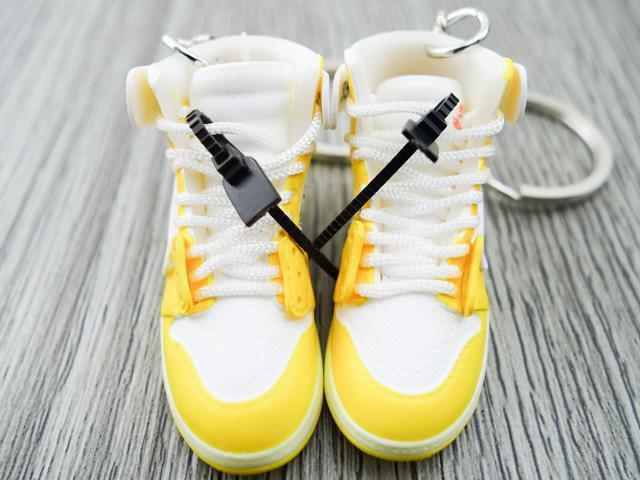Mini sneaker keychain 3D Air Jordan 1 x OW inspired Yellow ( Unreleased sample) HQ - Sneakers Passion