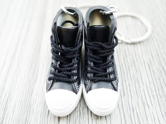 Mini sneaker keychain 3D Converse CDG- BLACK - Sneakers Passion