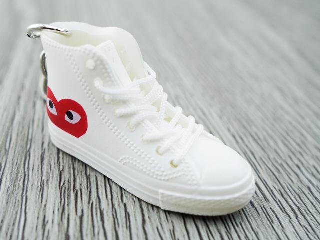 Mini sneaker keychain 3D Converse CDG - White - Sneakers Passion
