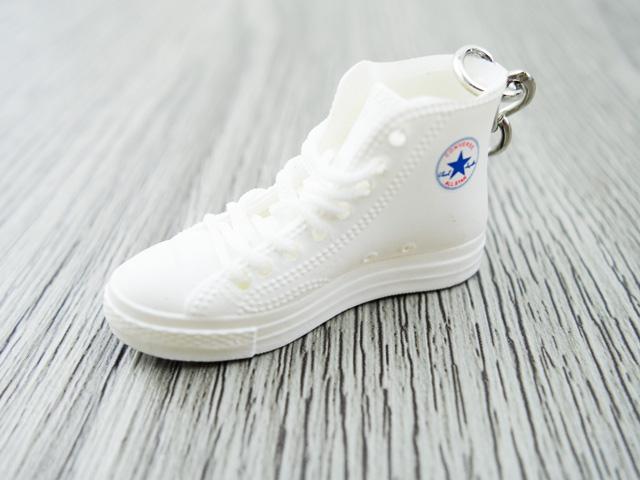 Mini sneaker keychain 3D Converse CDG - White - Sneakers Passion