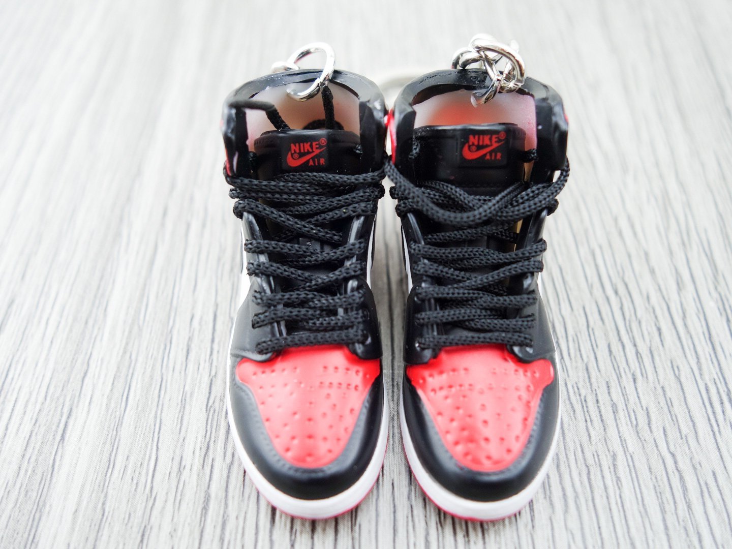 Mini sneaker keychain 3D Air Jordan 1 Black Toe - Sneakers Passion