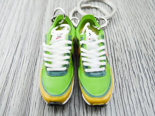 Mini 3D sneaker keychains Nike Waffle x SACAI - Green Multi - Sneakers Passion