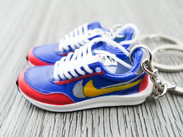 Mini 3D sneaker keychains Waffle x SACAI - Blue Multi - Sneakers Passion