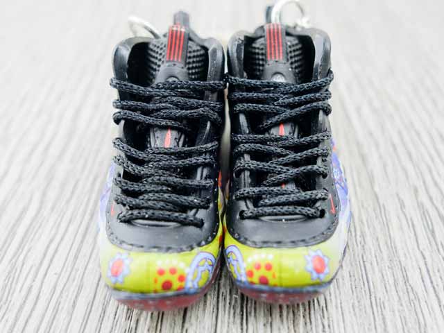 Mini sneaker keychain 3D Foam - Special Edition - Sneakers Passion