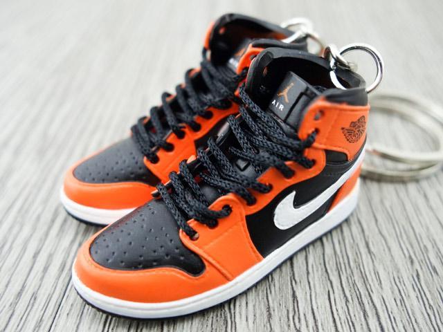 Mini sneaker keychain 3D Air Jordan 1 - SBB Orange Peel HQ - Sneakers Passion