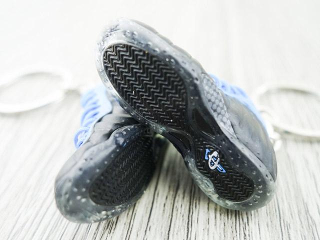 Mini sneaker keychain 3D Foam - Blue/Black - Sneakers Passion