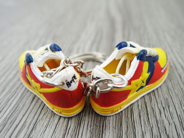 Mini 3D sneaker keychains BAPE - Yellow/Red/Blue - Sneakers Passion
