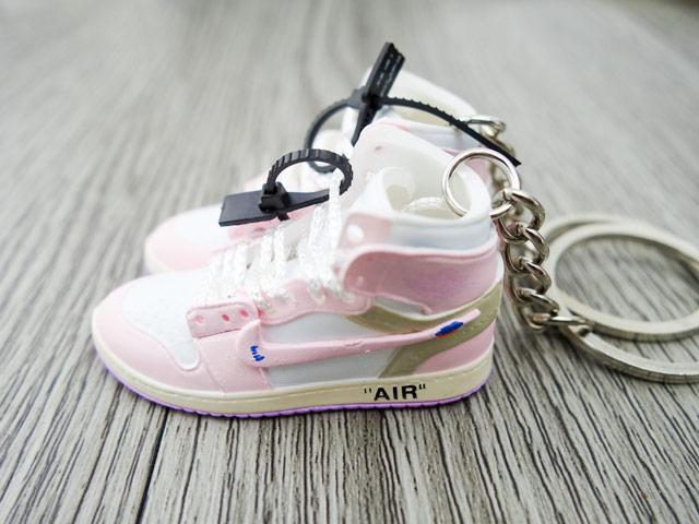 Mini sneaker keychain 3D Air Jordan 1 OW - PINK unreleased - Sneakers Passion