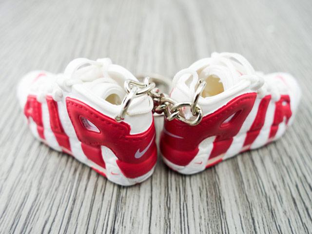 Mini 3D sneaker keychains Air Up Tempo - White and Burgundy - Sneakers Passion