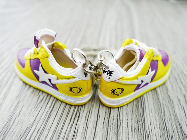Mini 3D sneaker keychains BAPE - Yellow Purple Lakers - Elephant - Sneakers Passion