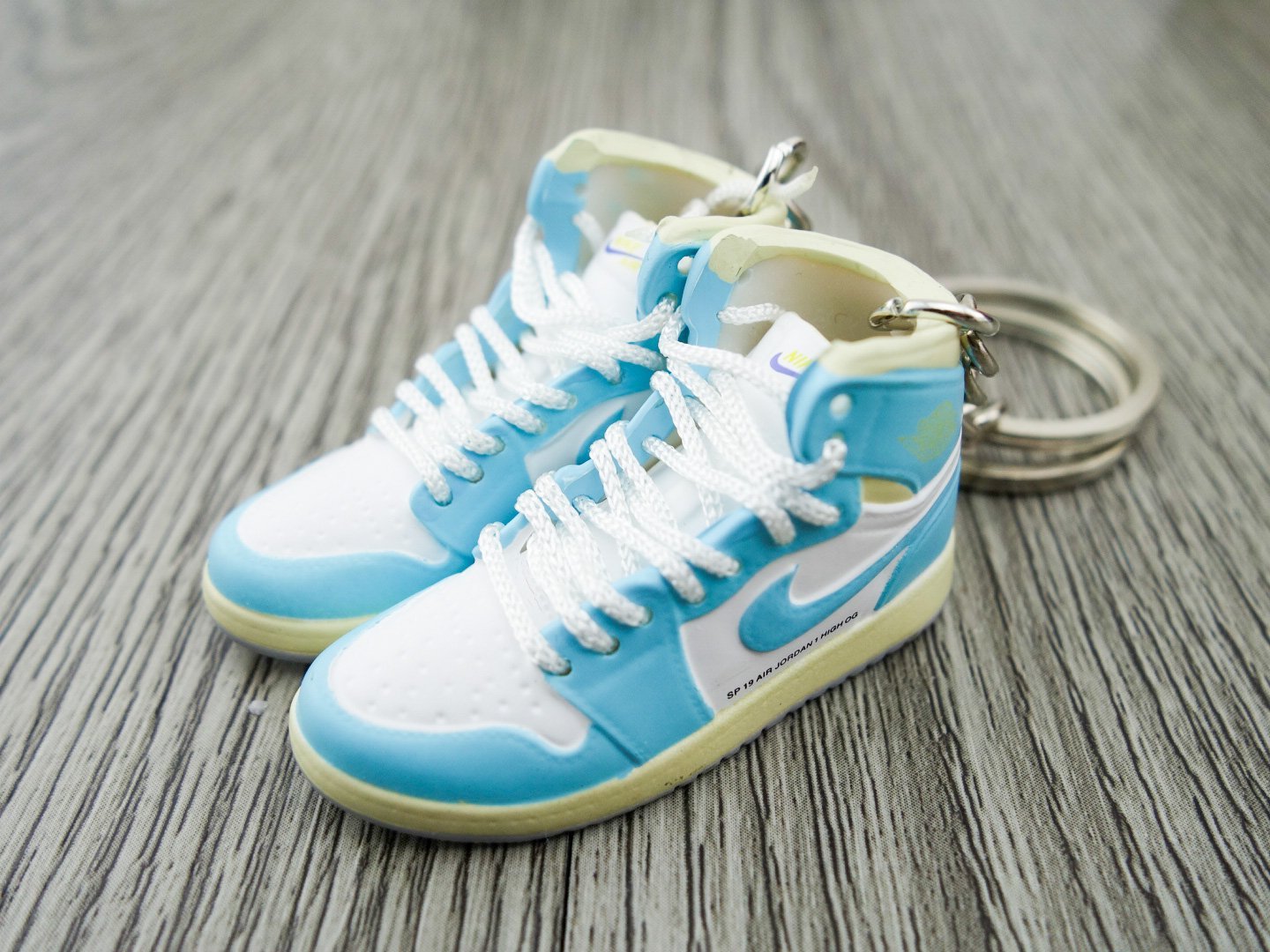 Mini sneaker keychain 3D Air Jordan 1 - High Flight Nostalgia HQ - Sneakers Passion