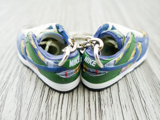 Mini sneaker keychain 3D SB Dunk - Tweed - Sneakers Passion