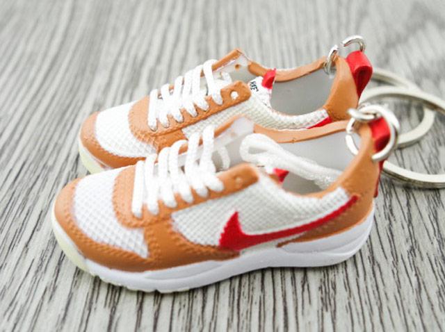 Mini 3D sneaker keychains Mars Yard - Sneakers Passion