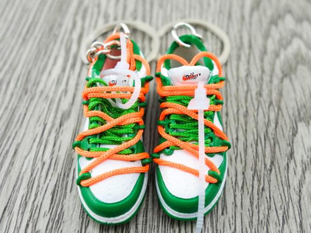 Mini sneaker keychain 3D Dunk Low OW - Pine Green - Sneakers Passion