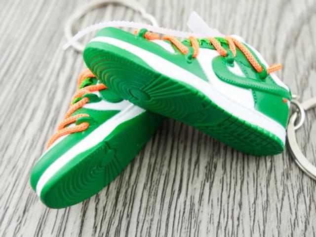 Mini sneaker keychain 3D Dunk Low OW - Pine Green - Sneakers Passion