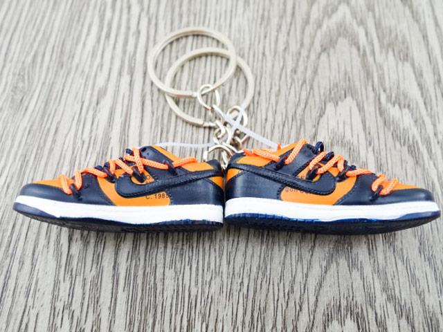 Mini sneaker keychain 3D Dunk Low OW - University Gold Midnight Navy - Sneakers Passion