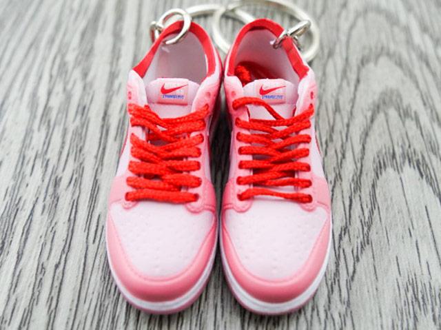Mini sneaker keychain 3D Dunk - STRANGELOVE - Sneakers Passion