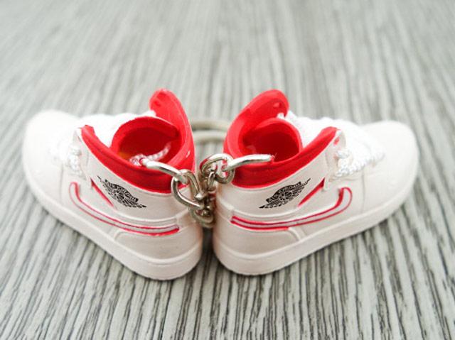 Mini sneaker keychain 3D Air Jordan 1 High Phantom - Sneakers Passion