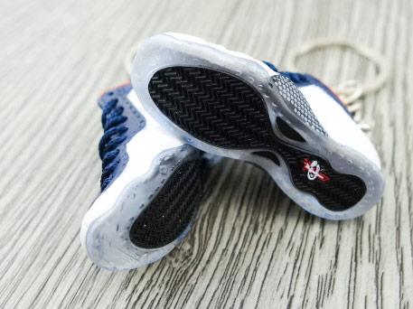 Mini sneaker keychain 3D Foam One Team USA - Olympic - Sneakers Passion