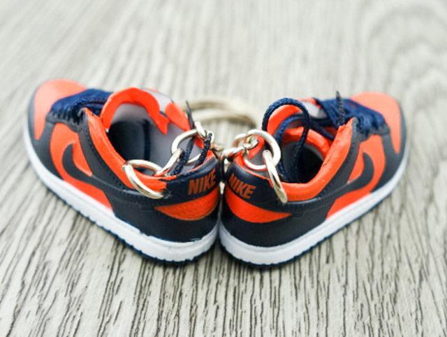 Mini sneaker keychain 3D Dunk Low SP Champ Colors University Orange Marine (2020) - Sneakers Passion