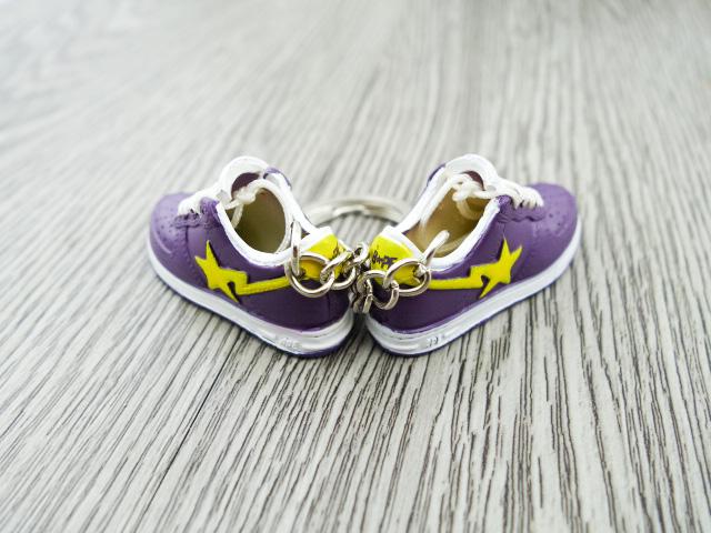 Mini 3D sneaker keychains BAPE - Yellow and Purple - Lakers - Sneakers Passion