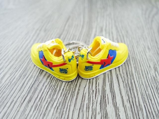 Mini 3D sneaker keychains BAPE - Yellow Blue Red - Sneakers Passion