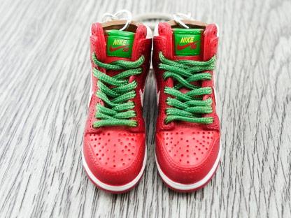 Mini sneaker keychain 3D SB Dunk High - White Sports Red - Sneakers Passion