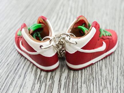 Mini sneaker keychain 3D SB Dunk High - White Sports Red - Sneakers Passion