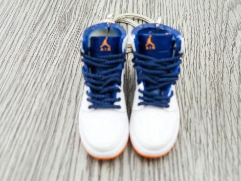 Mini sneaker keychain 3D Air Jordan 1 High Orange-Navy HQ - Sneakers Passion