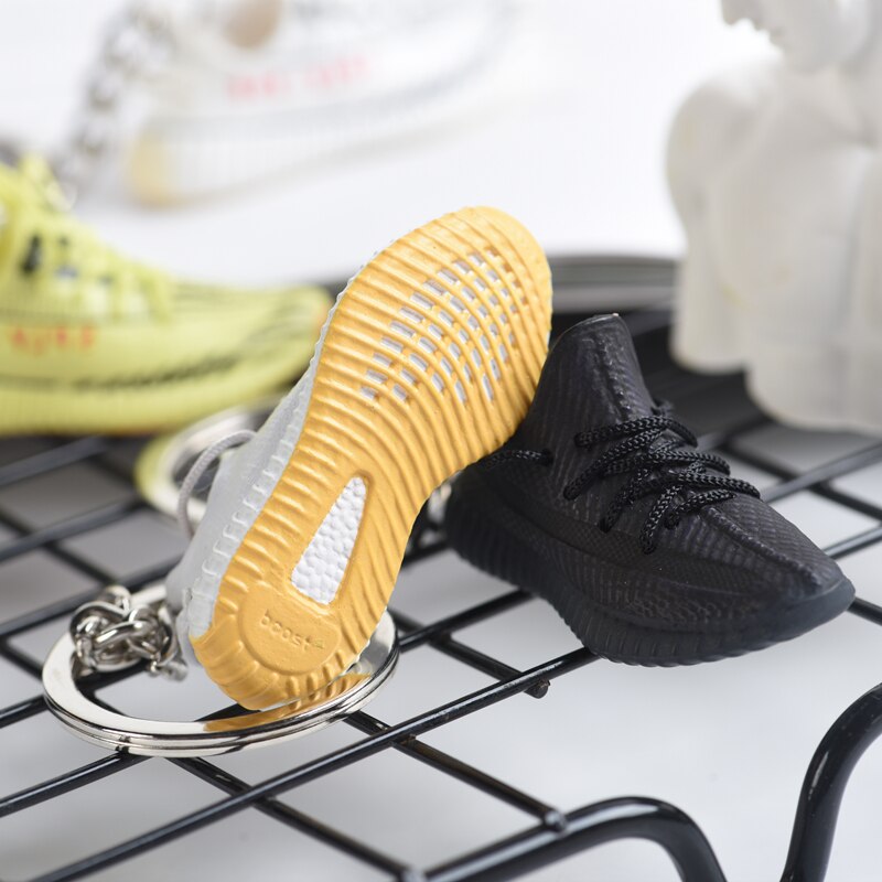 3D Mini Sneakers Keychain - Sneakers Passion