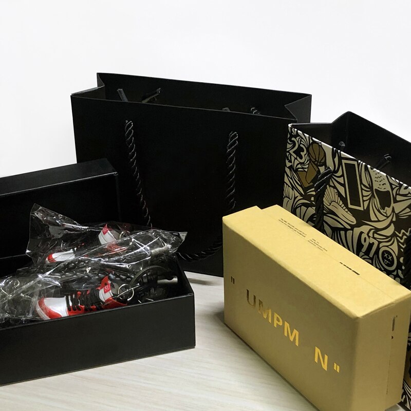 3D Mini Sneakers Keychain AJ1 - Sneakers Passion