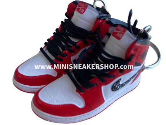 Mini sneaker keychain 3D Air Jordan 1 X Dior  Chicago Edition - Sneakers Passion