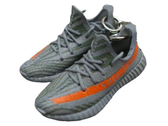 Mini Sneaker Keychains YZY - BELUGA - Sneakers Passion