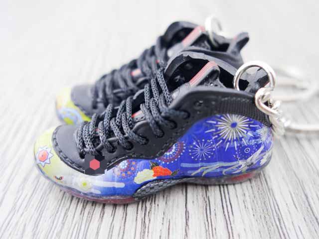 Mini sneaker keychain 3D Foam - Special Edition - Sneakers Passion