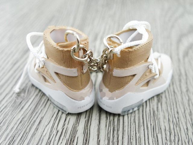 Mini 3D sneaker keychains FEAR OF G. White/Beige - Sneakers Passion