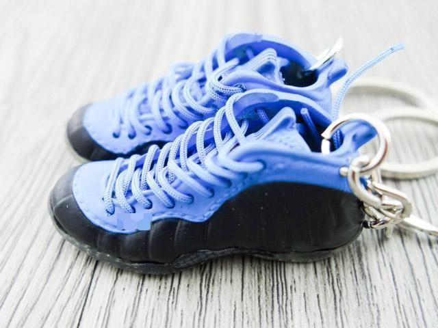 Mini sneaker keychain 3D Foam - Blue/Black - Sneakers Passion