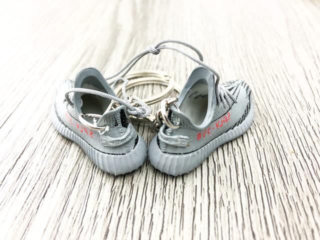 Mini Sneaker Keychains YZY Beluga 2.0 - Sneakers Passion