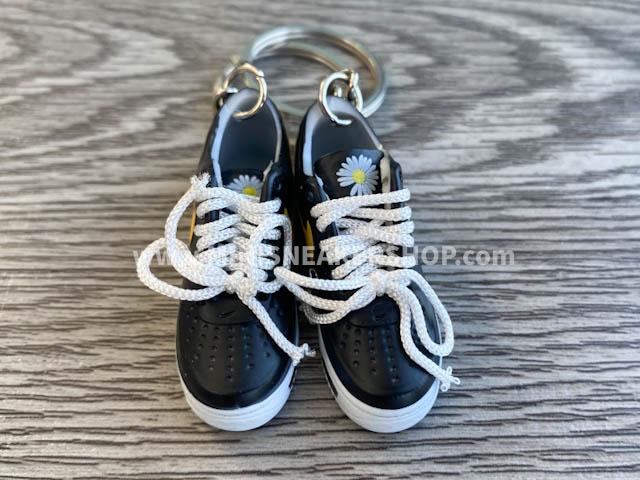 mini 3D sneaker keychains Air Force 1 x G-Dragon Black and Yellow - Sneakers Passion